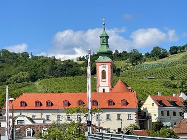 Komfortfertige Wohnungen Freihof Wiedeń Zewnętrze zdjęcie